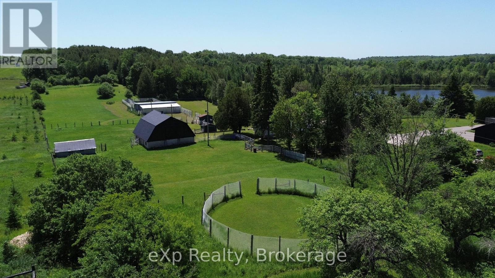 125 Lake Drive Property Photo 1