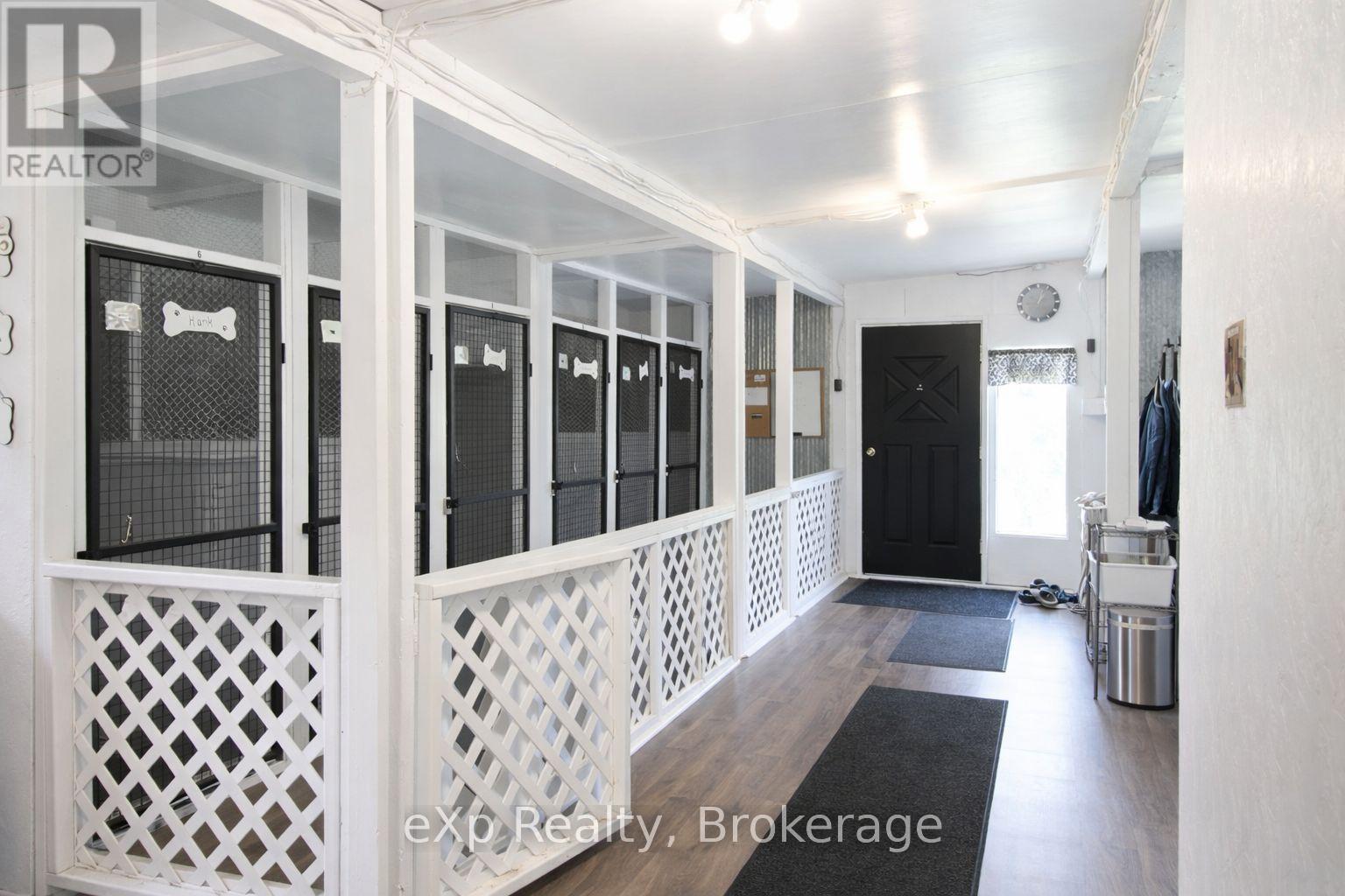 125 Lake Drive Property Photo 8