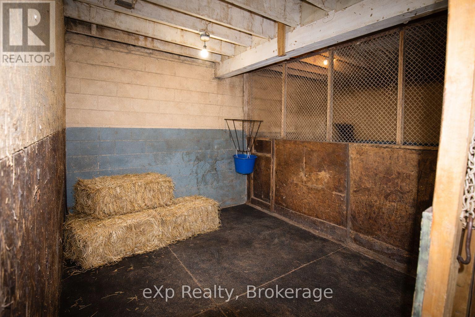 125 Lake Drive Property Photo 14
