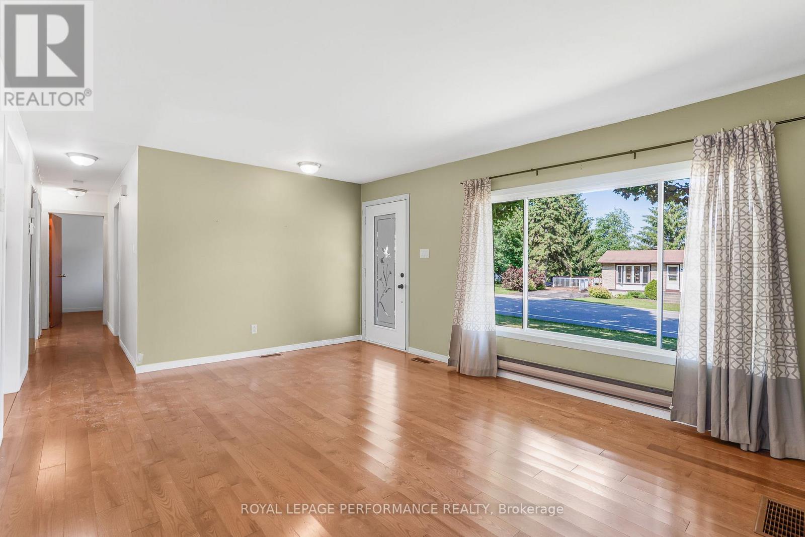 69 Home Avenue Property Photo 3