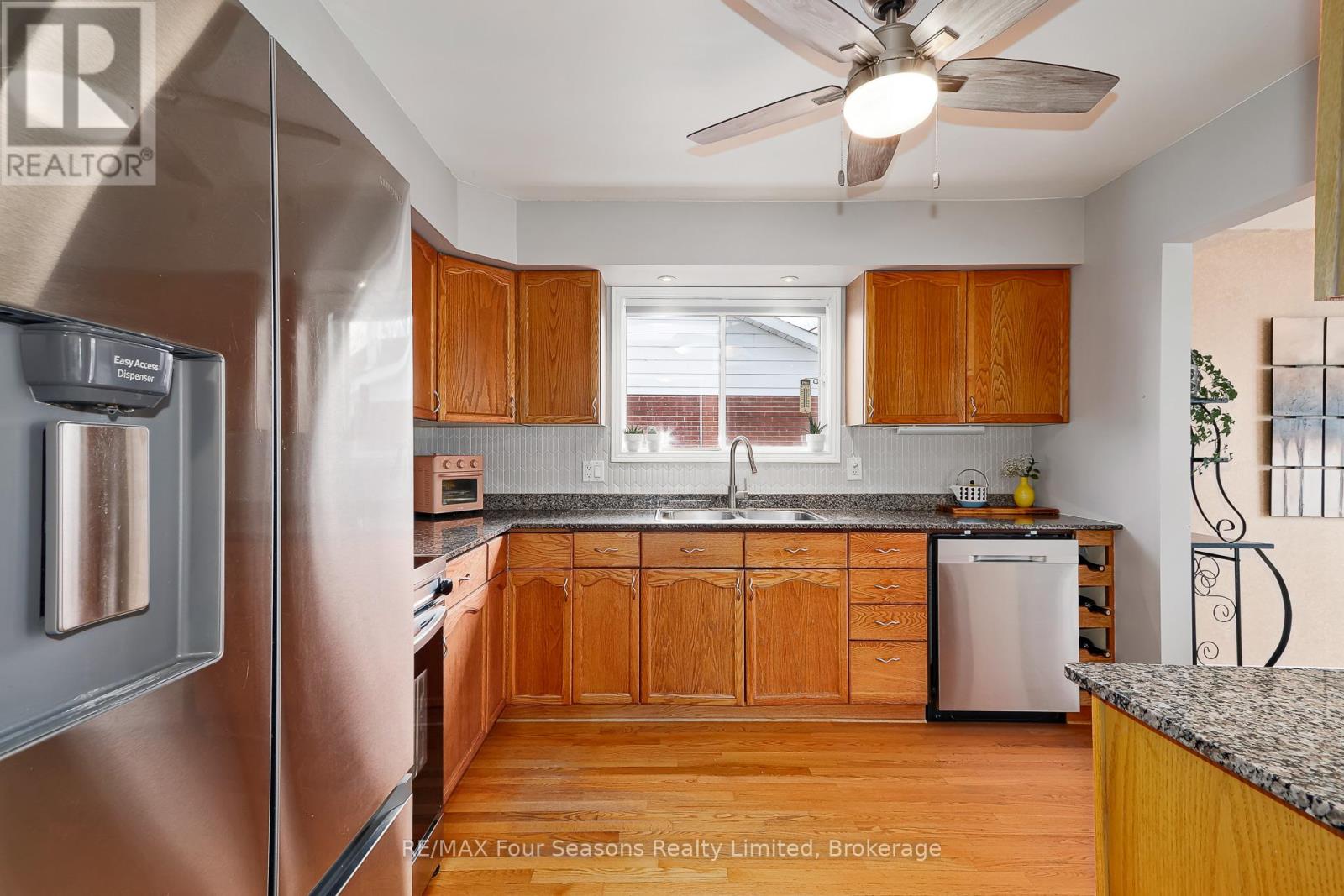 13 Clugston Drive Property Photo 11