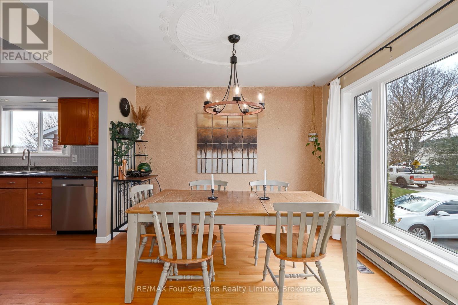 13 Clugston Drive Property Photo 17