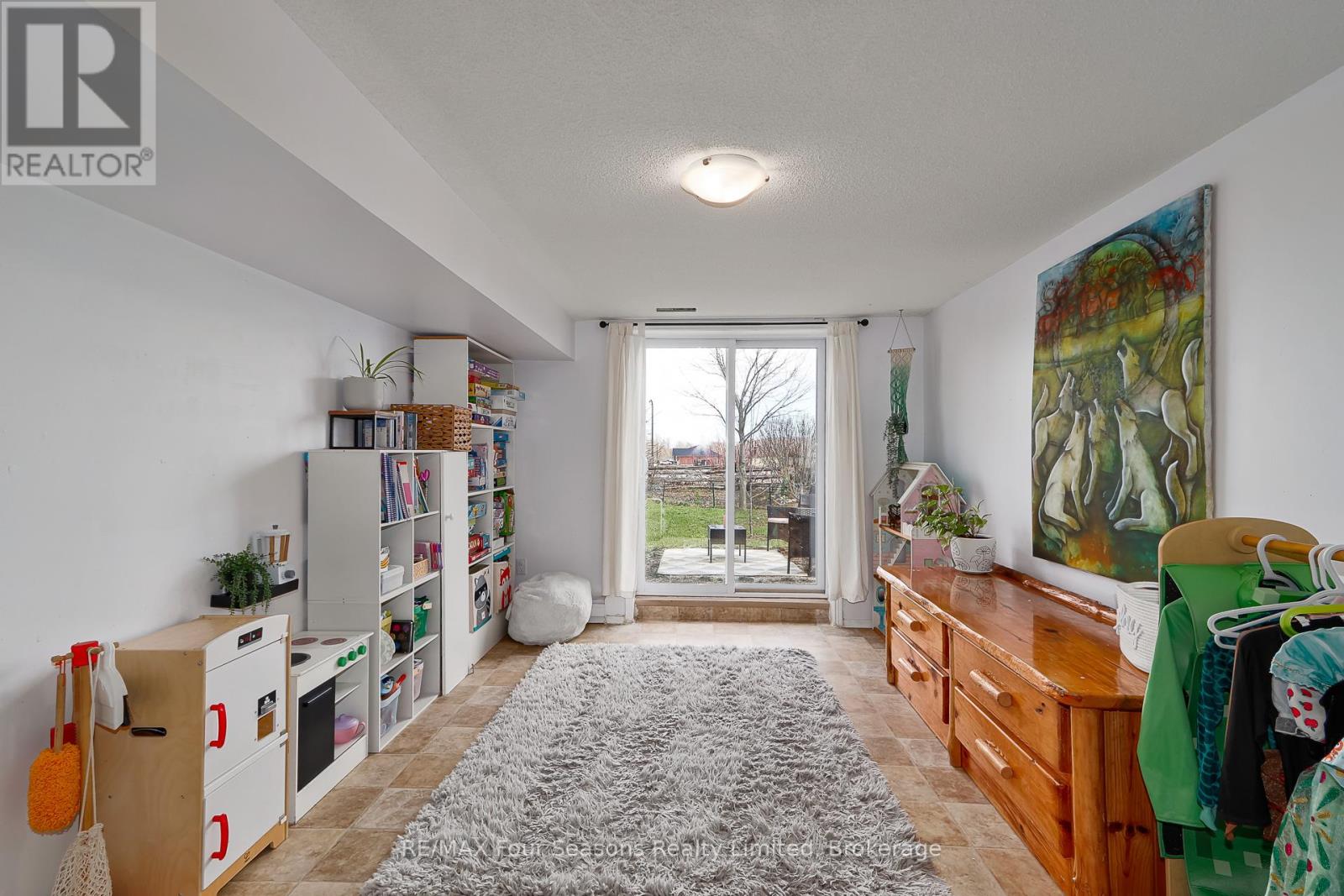 13 Clugston Drive Property Photo 28