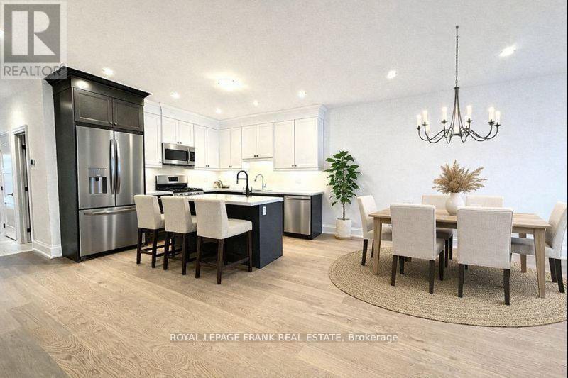 34 Pond Street Property Photo 2