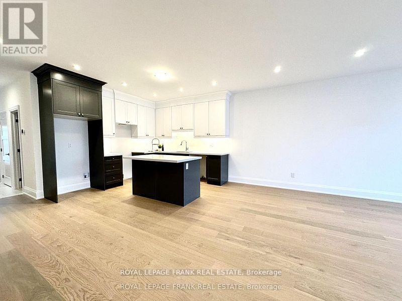 34 Pond Street Property Photo 3