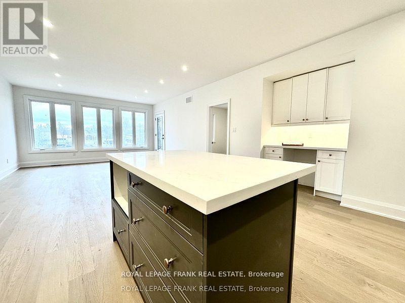 34 Pond Street Property Photo 6