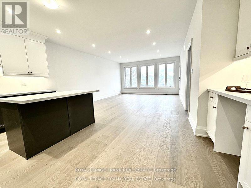 34 Pond Street Property Photo 9