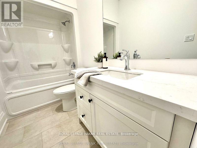 34 Pond Street Property Photo 21
