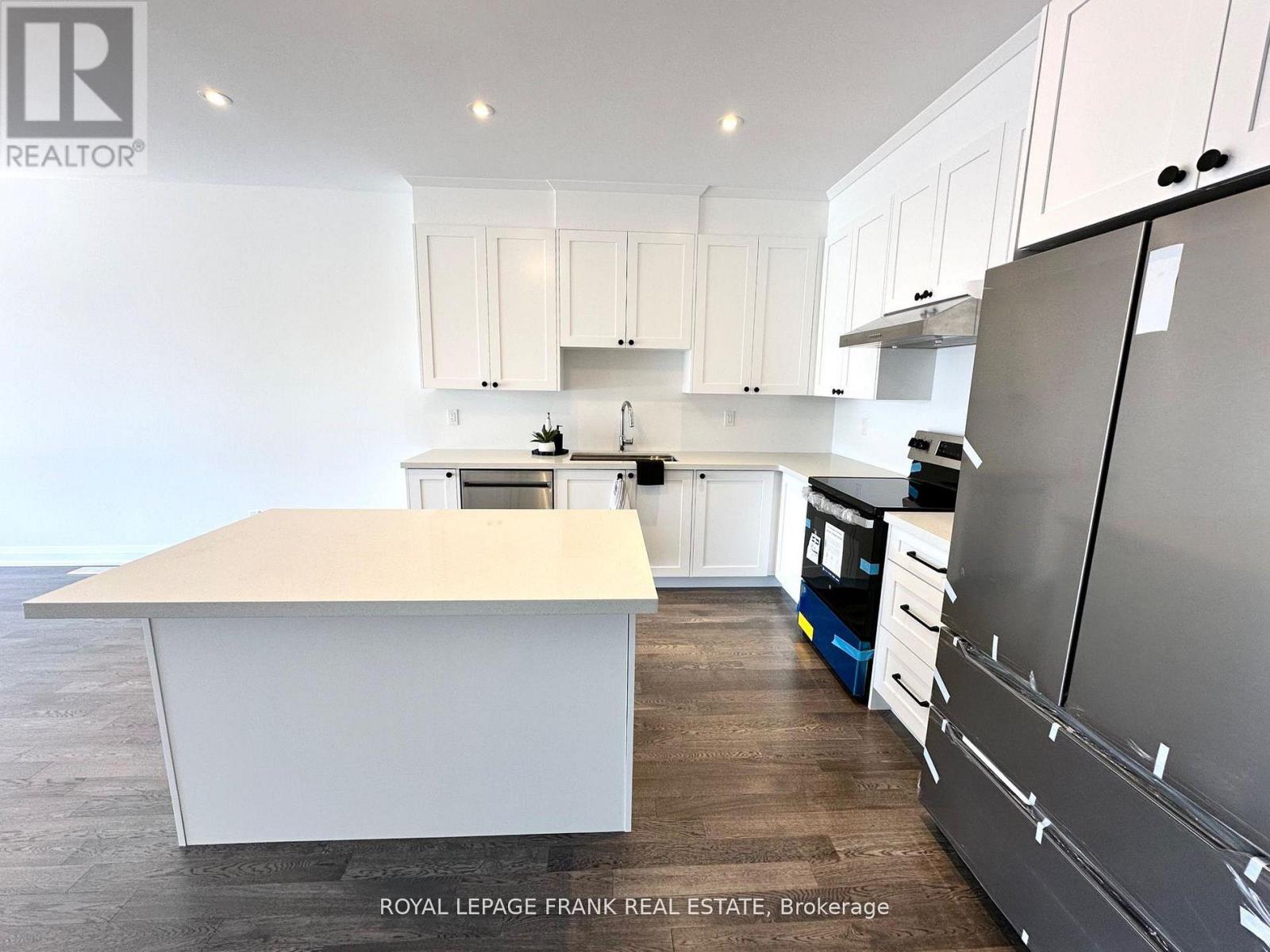 12 Pond Street Property Photo 7