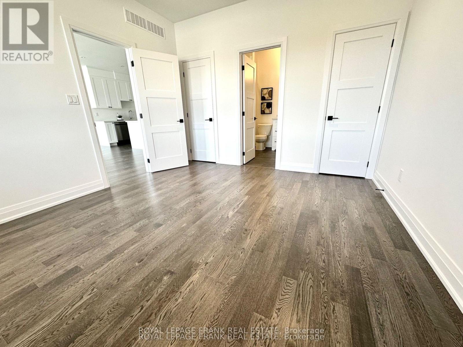 12 Pond Street Property Photo 12