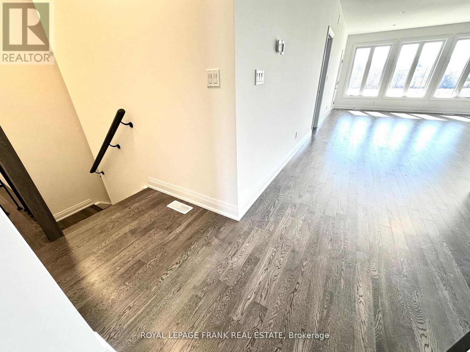 12 Pond Street Property Photo 15