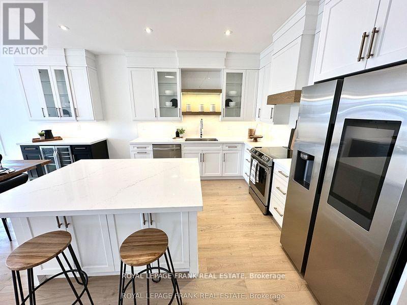 6 Pond Street Property Photo 4