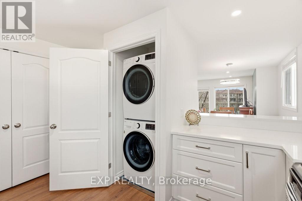 32 - 2621 Longfields Drive Property Photo 16