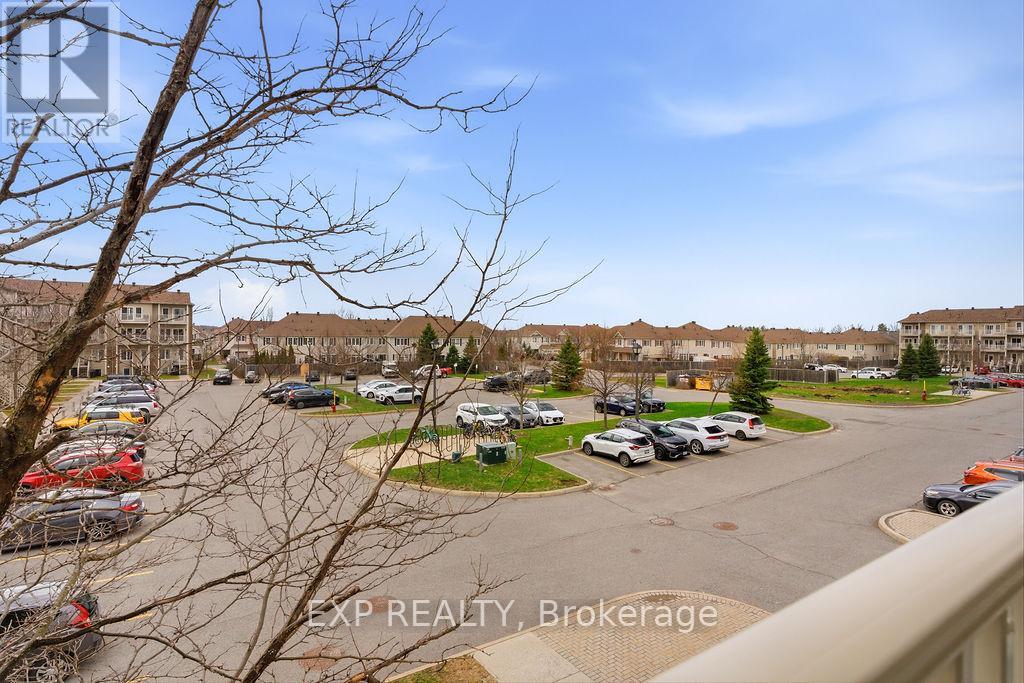 32 - 2621 Longfields Drive Property Photo 33