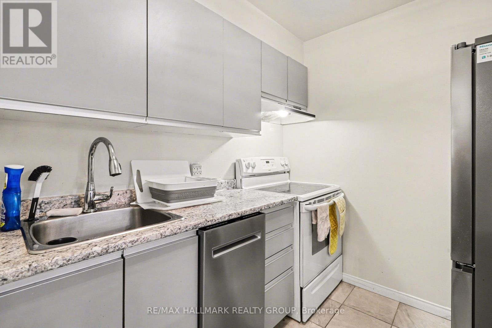 312 - 280 Brittany Drive Property Photo 8