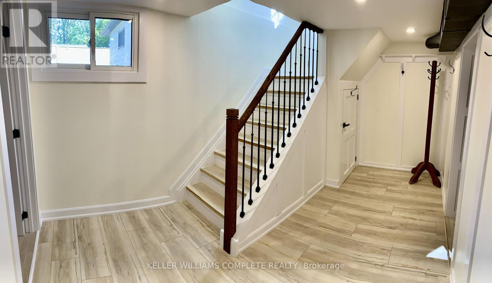 225 Henrietta Street Property Photo 14