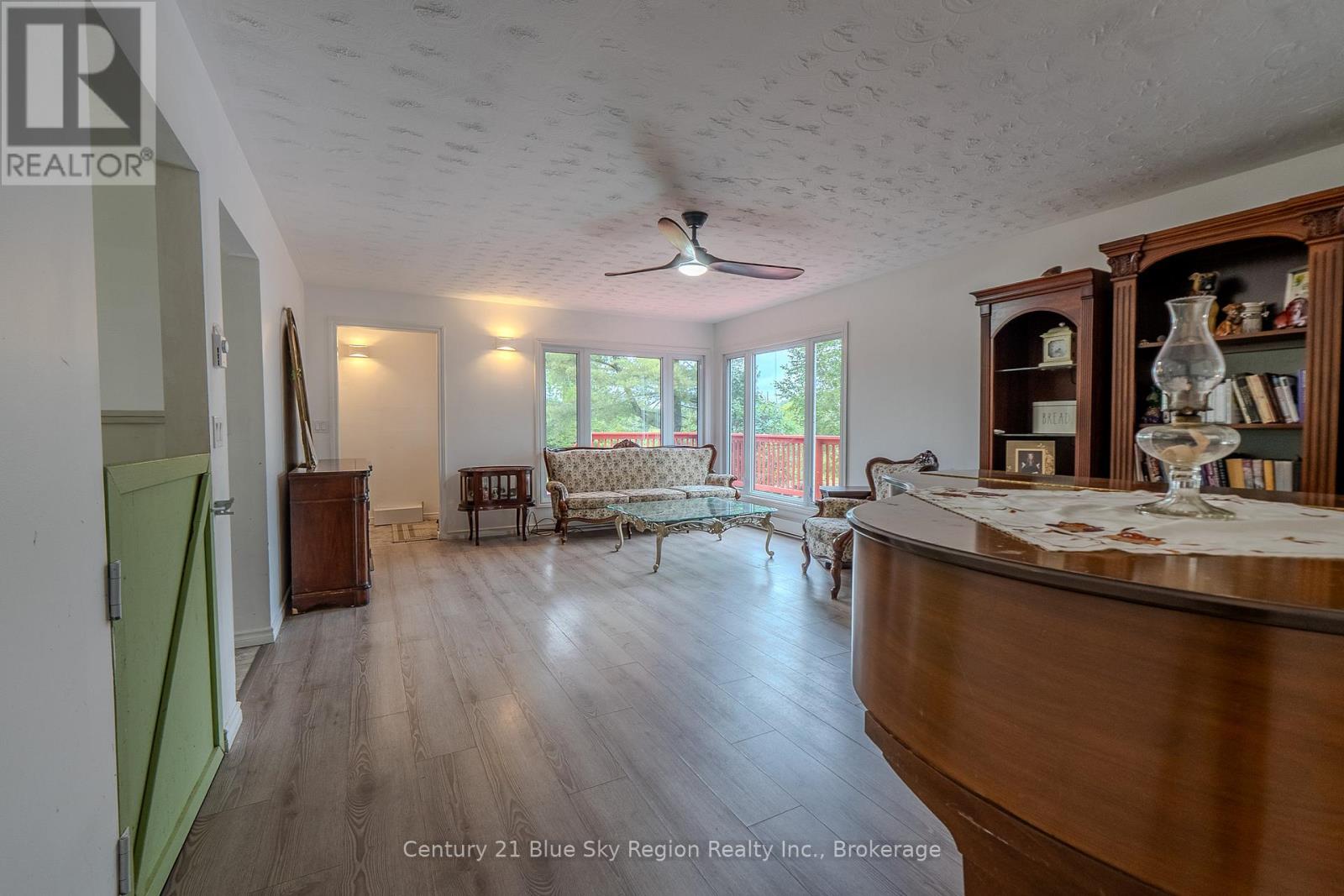 525 Maple Road Property Photo 21