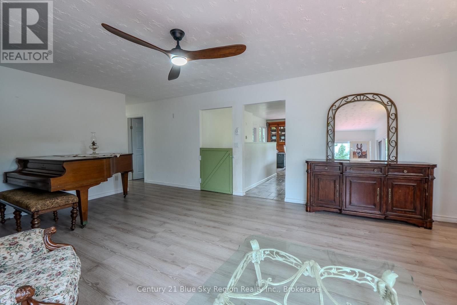 525 Maple Road Property Photo 22