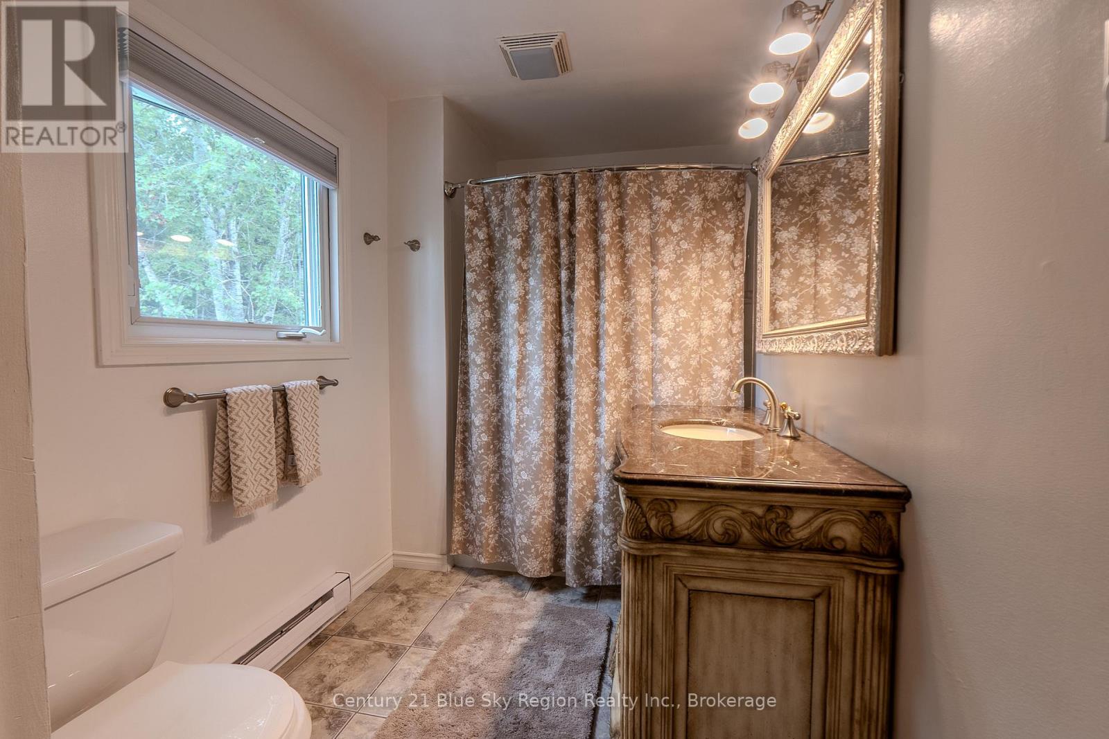 525 Maple Road Property Photo 35