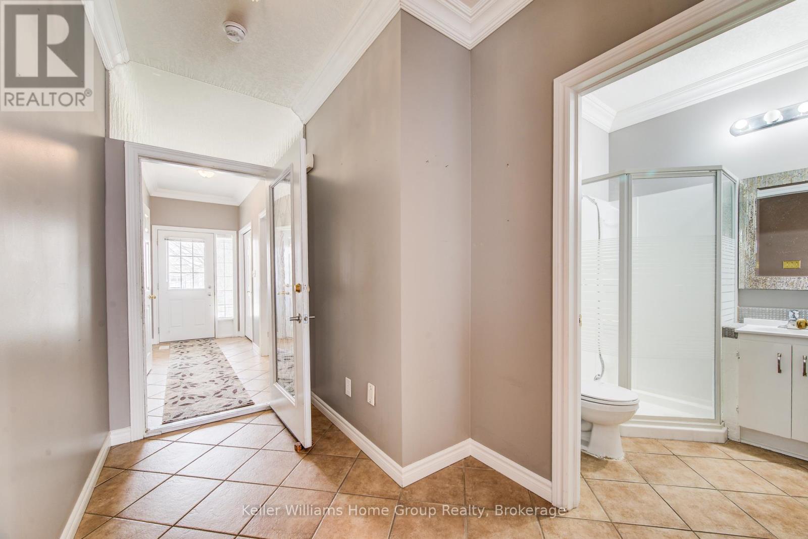 8 Price Street Property Photo 7