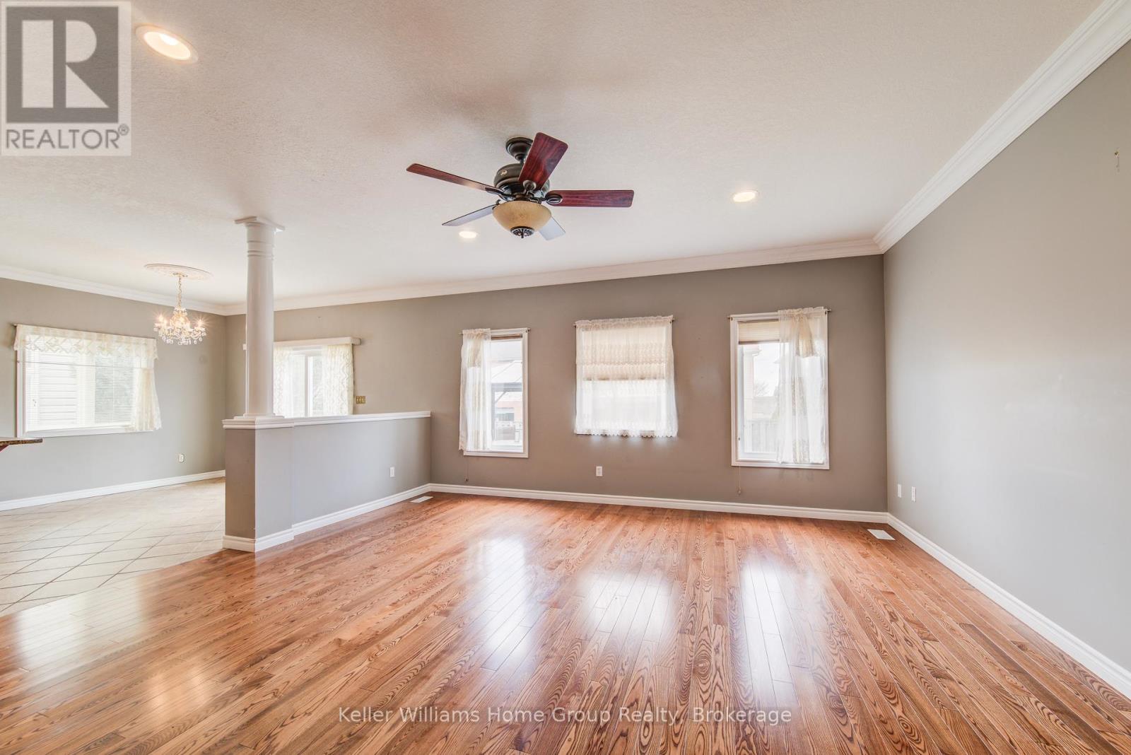8 Price Street Property Photo 18