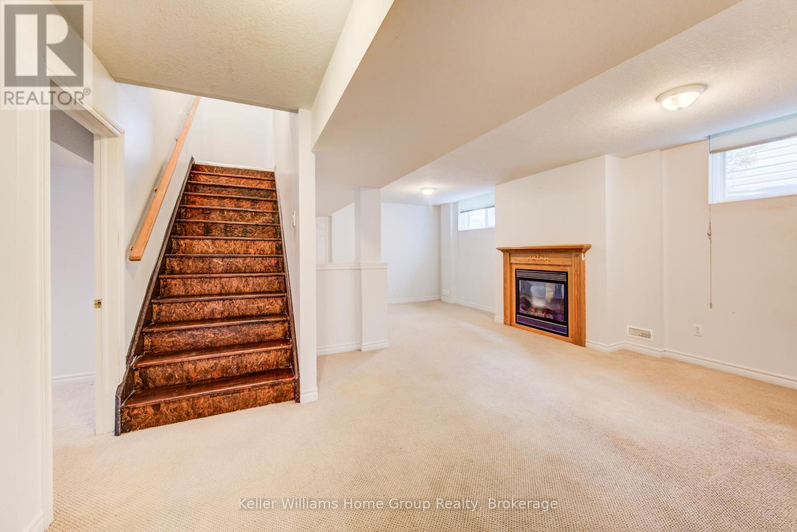8 Price Street Property Photo 23