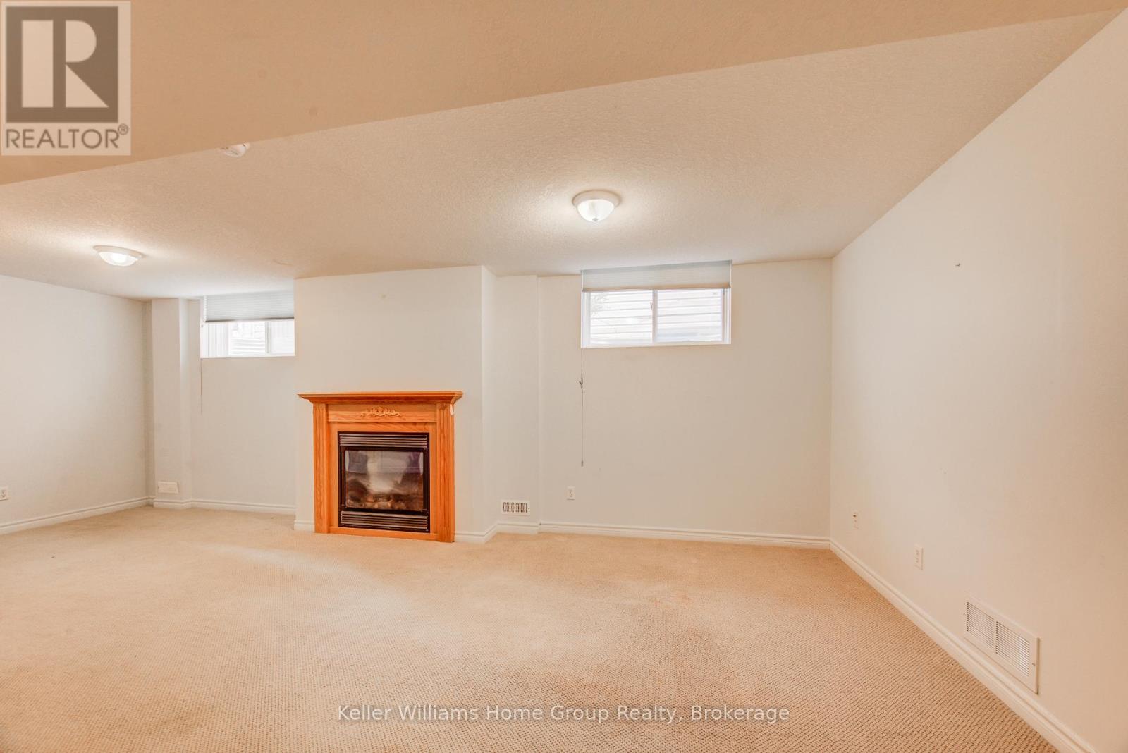 8 Price Street Property Photo 24