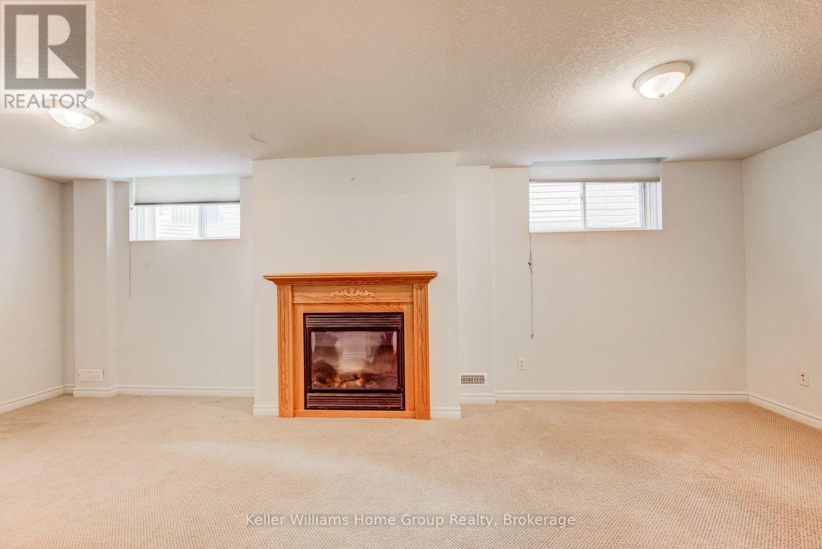 8 Price Street Property Photo 26