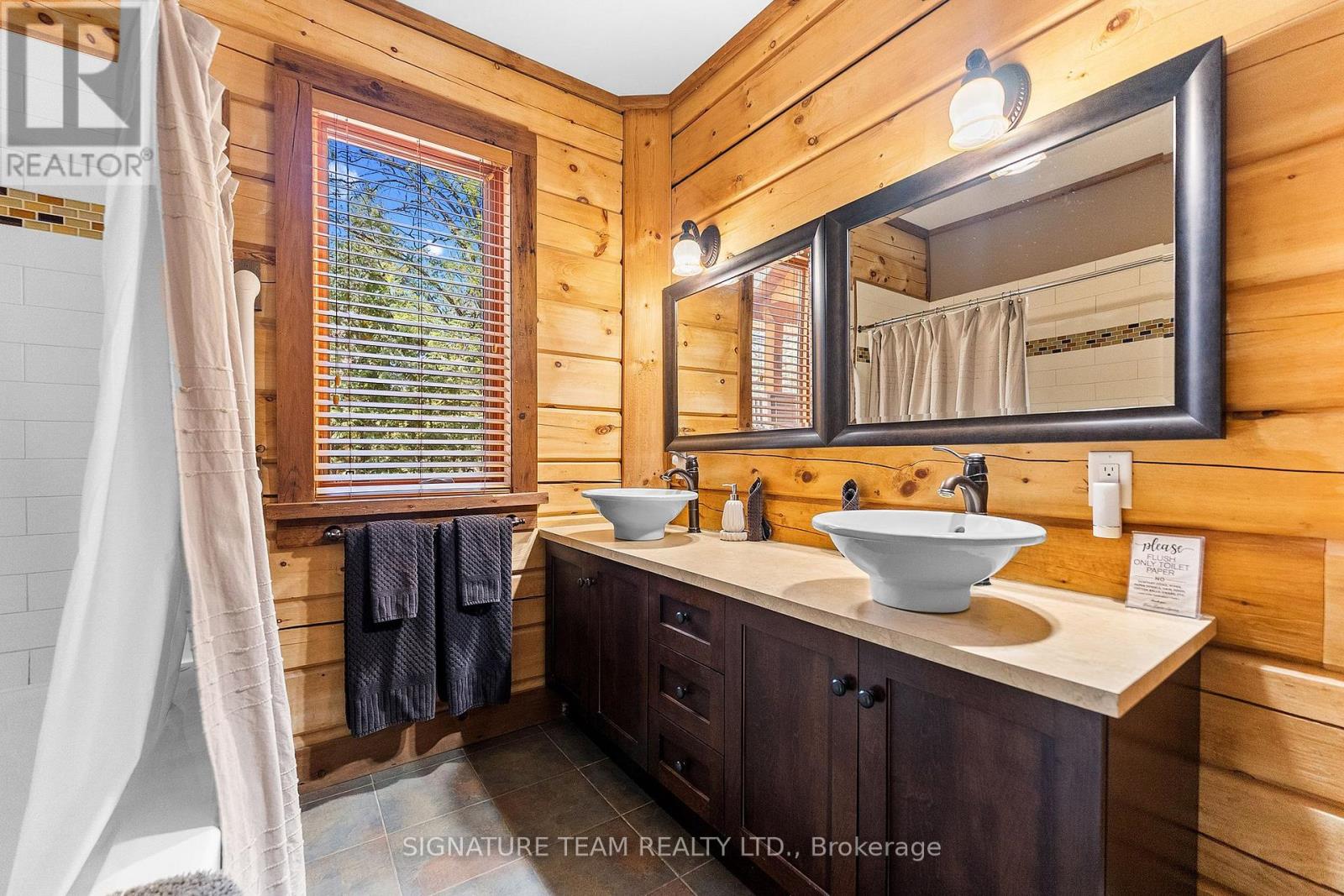 282b Presquile Trail Property Photo 9