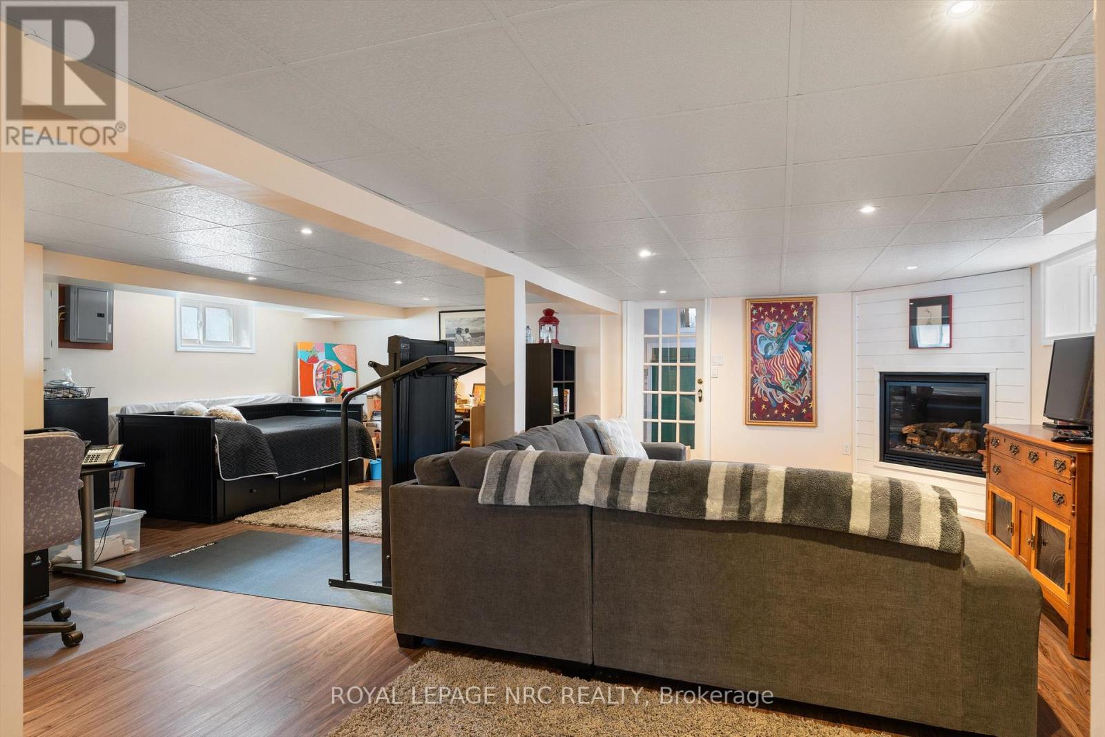 4148 Drummond Road Property Photo 15