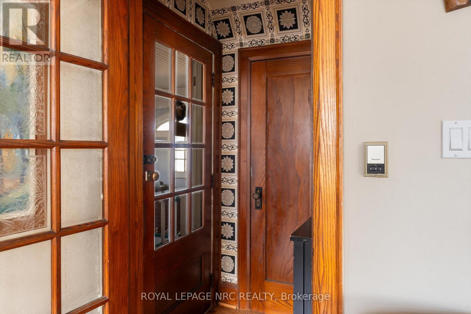 4148 Drummond Road Property Photo 3