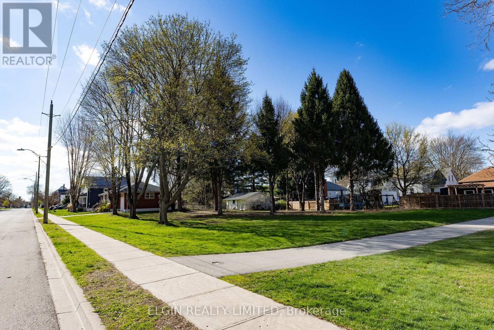 94 Chestnut Street Property Photo 8