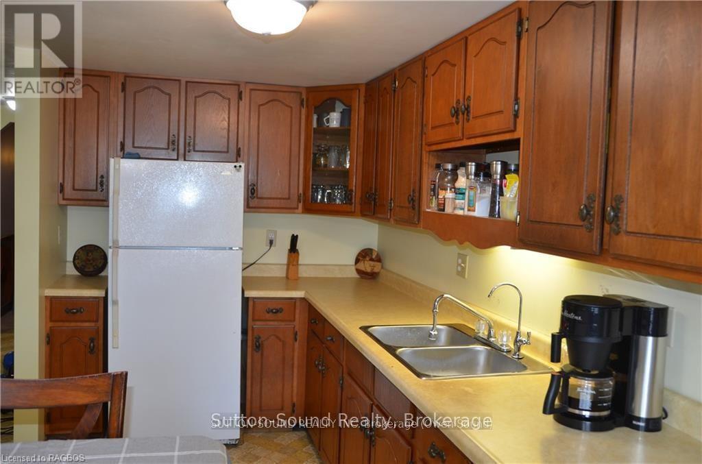402432 Grey Road 4 Property Photo 5