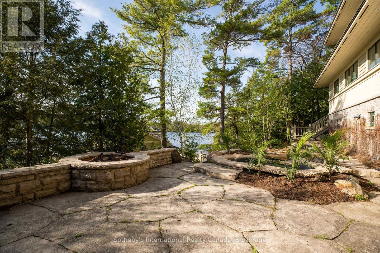 Point Cottage - 1250 Waldmere Road Property Photo 45