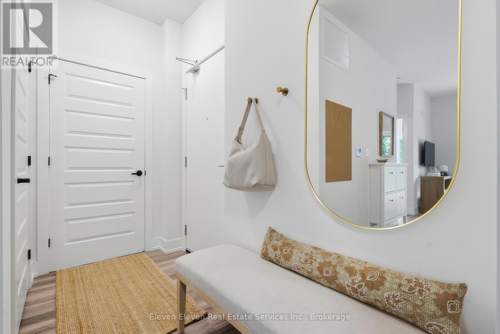 322 - 1100 Lackner Place Property Photo 7