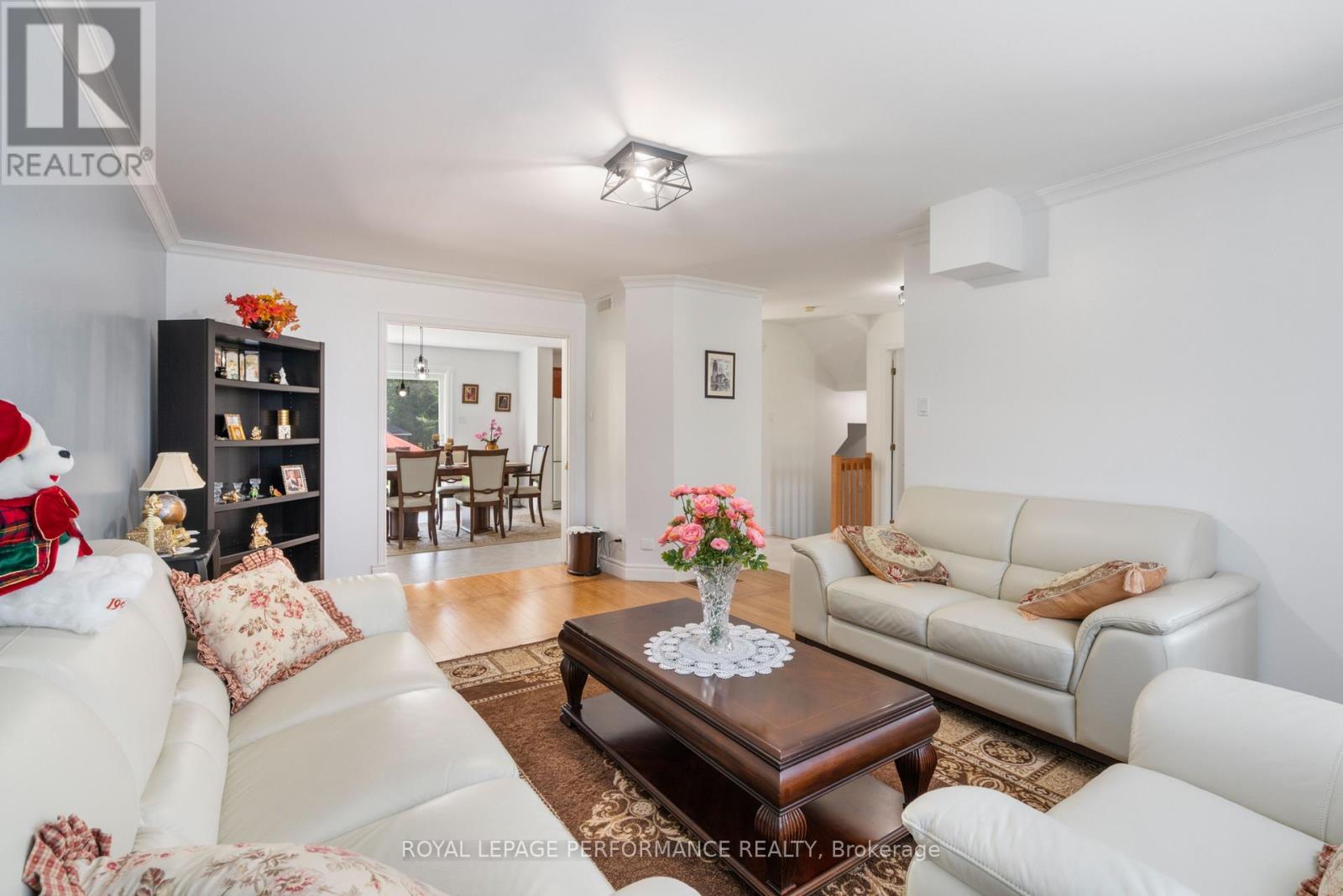 6123 Macbain Street Property Photo 6