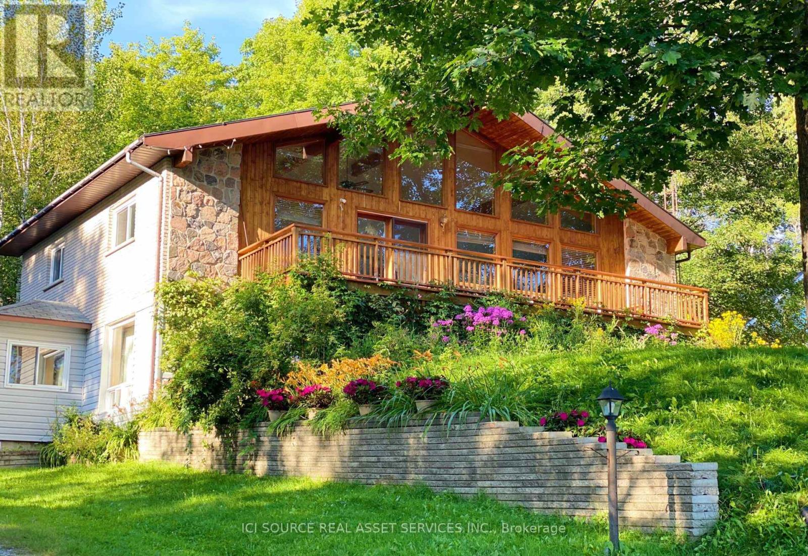 933 Ferguson Road Photo de la propriété 1