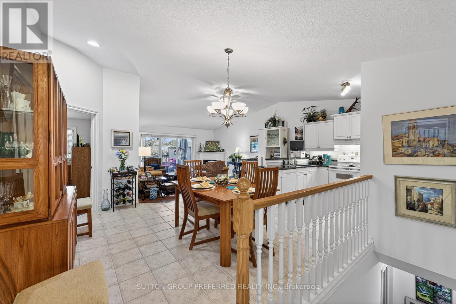 41 - 43 Capulet Walk Property Photo 9