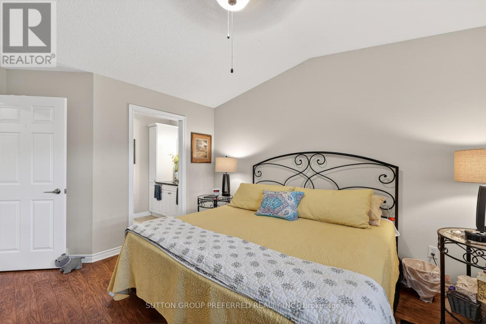 41 - 43 Capulet Walk Property Photo 15