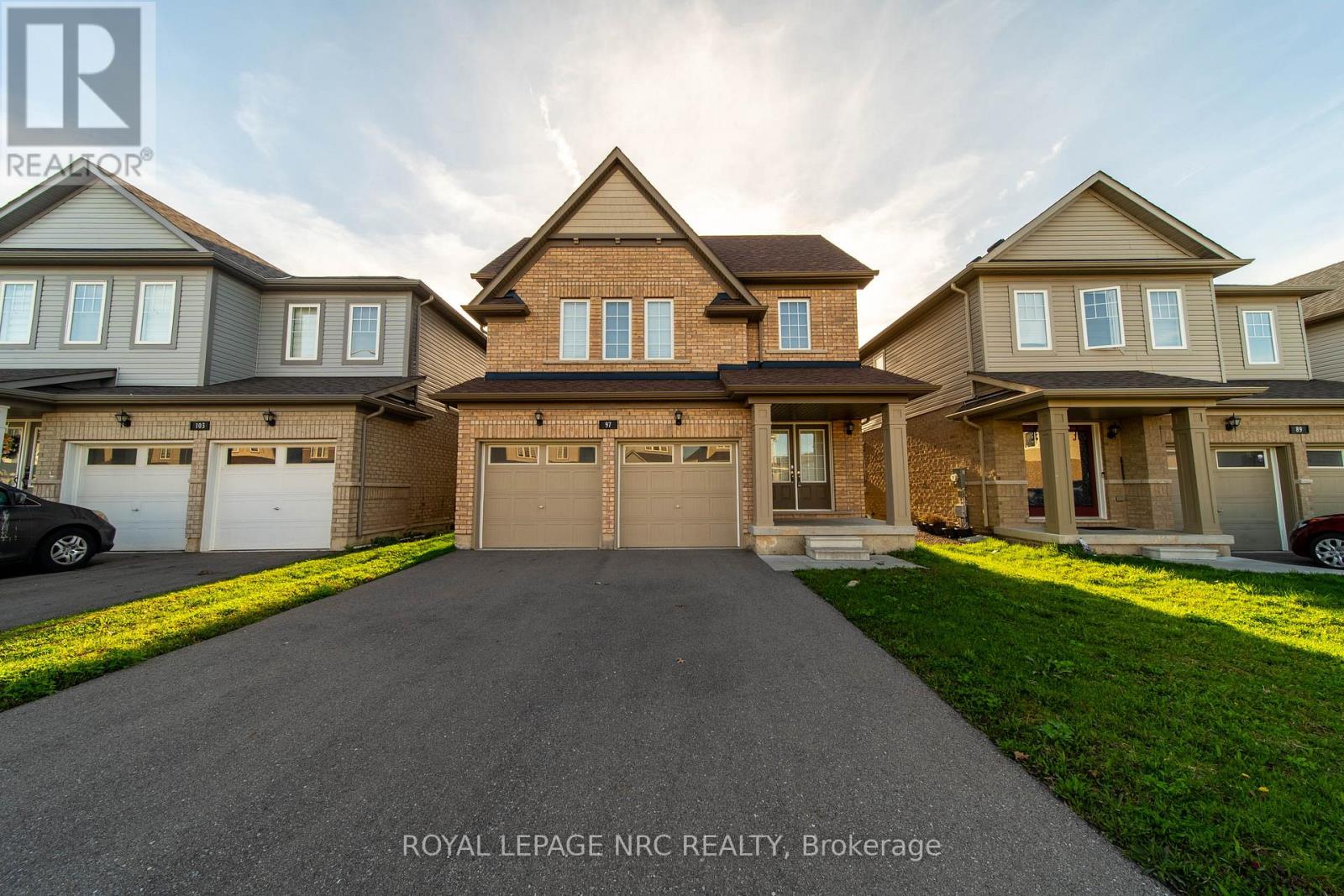 97 Tumblewood Place Property Photo 1