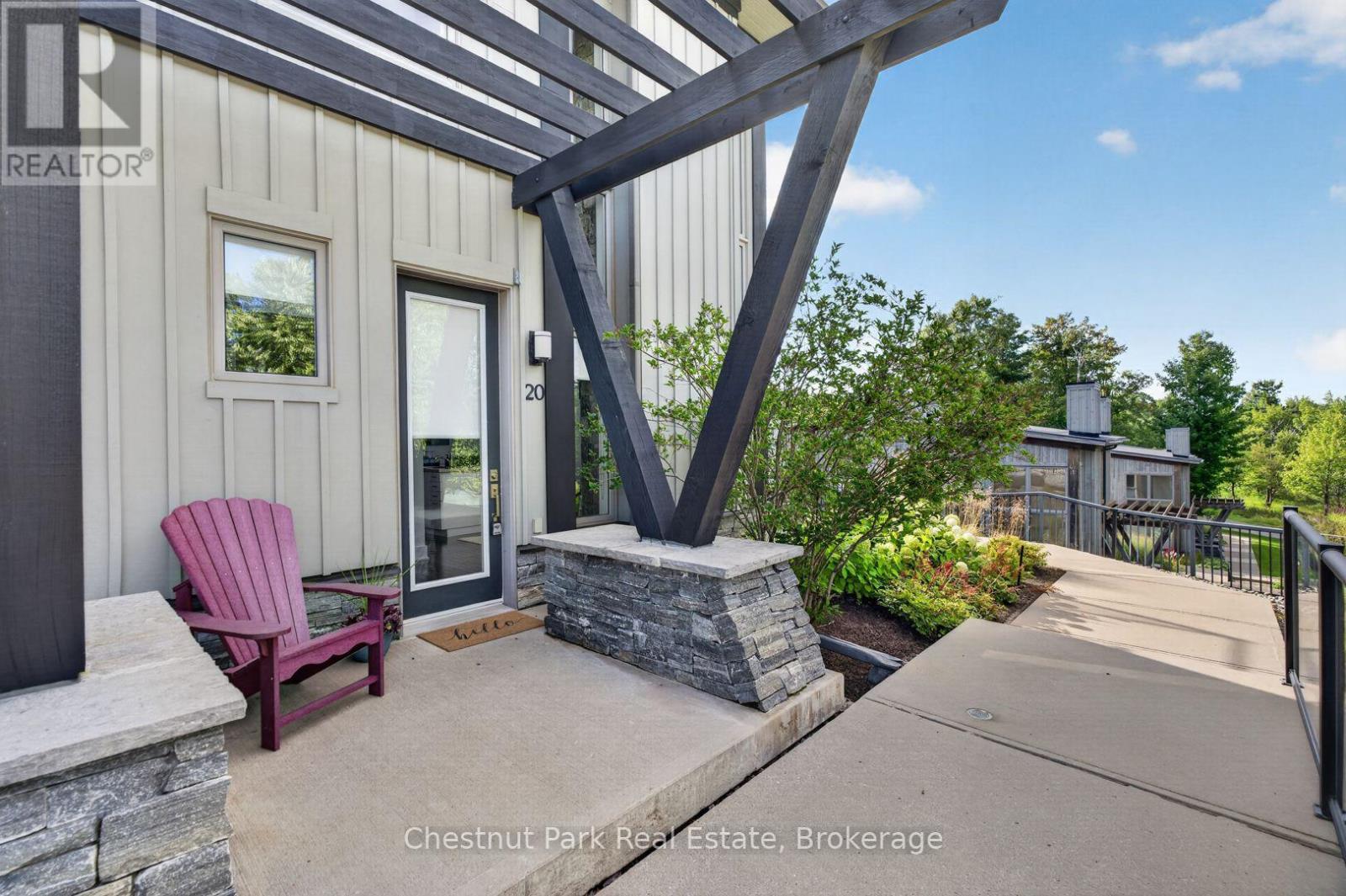 20 Carrick Trail Property Photo 5