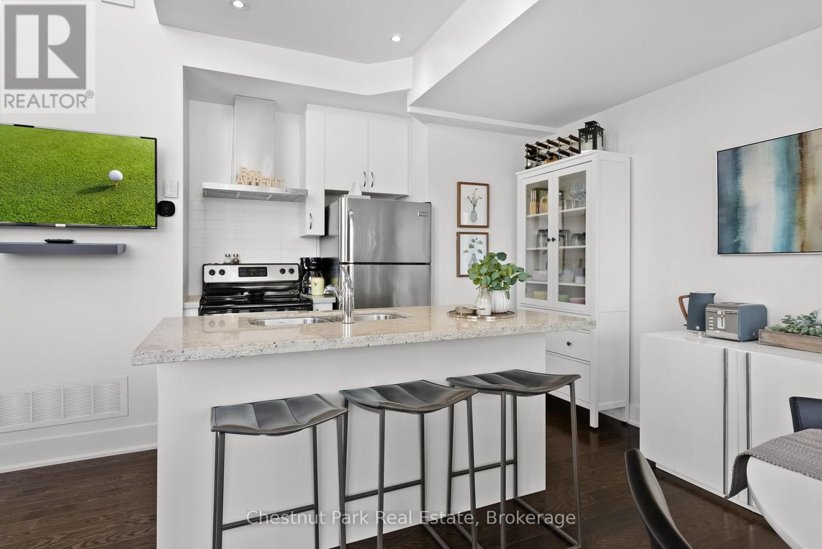 20 Carrick Trail Property Photo 7