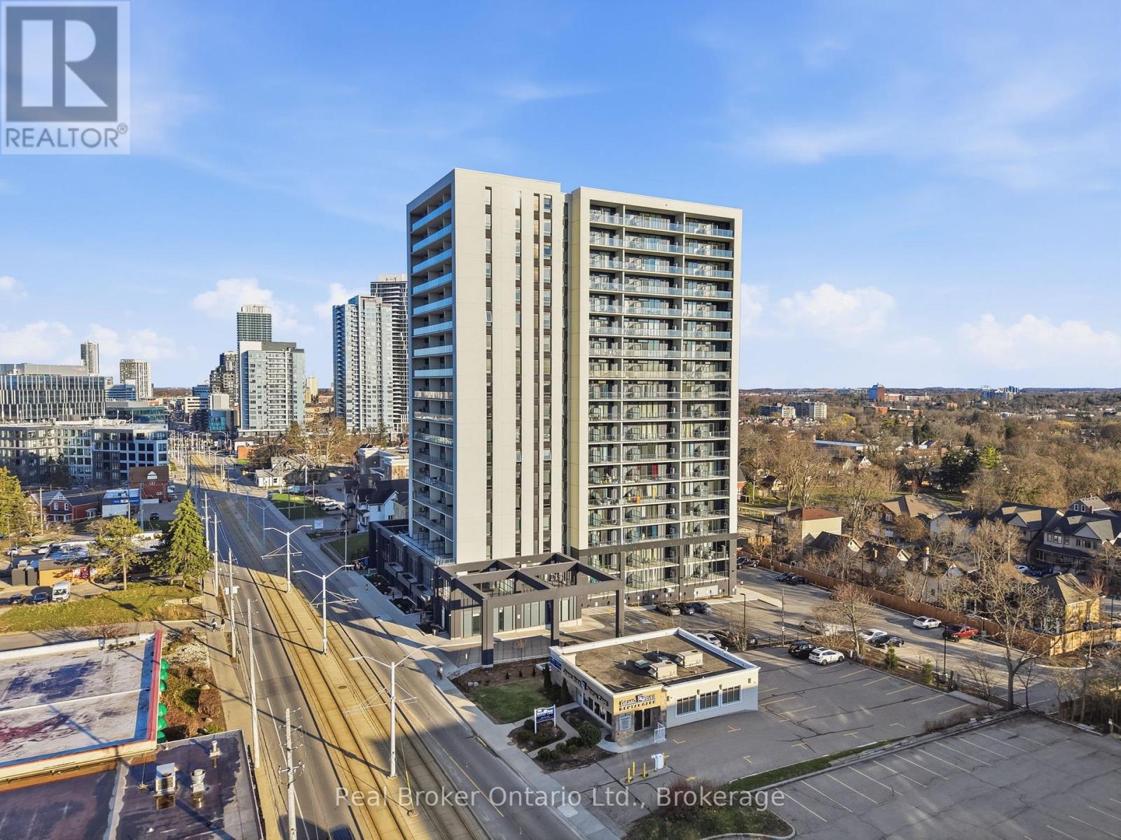 107 - 741 King Street W Property Photo 1
