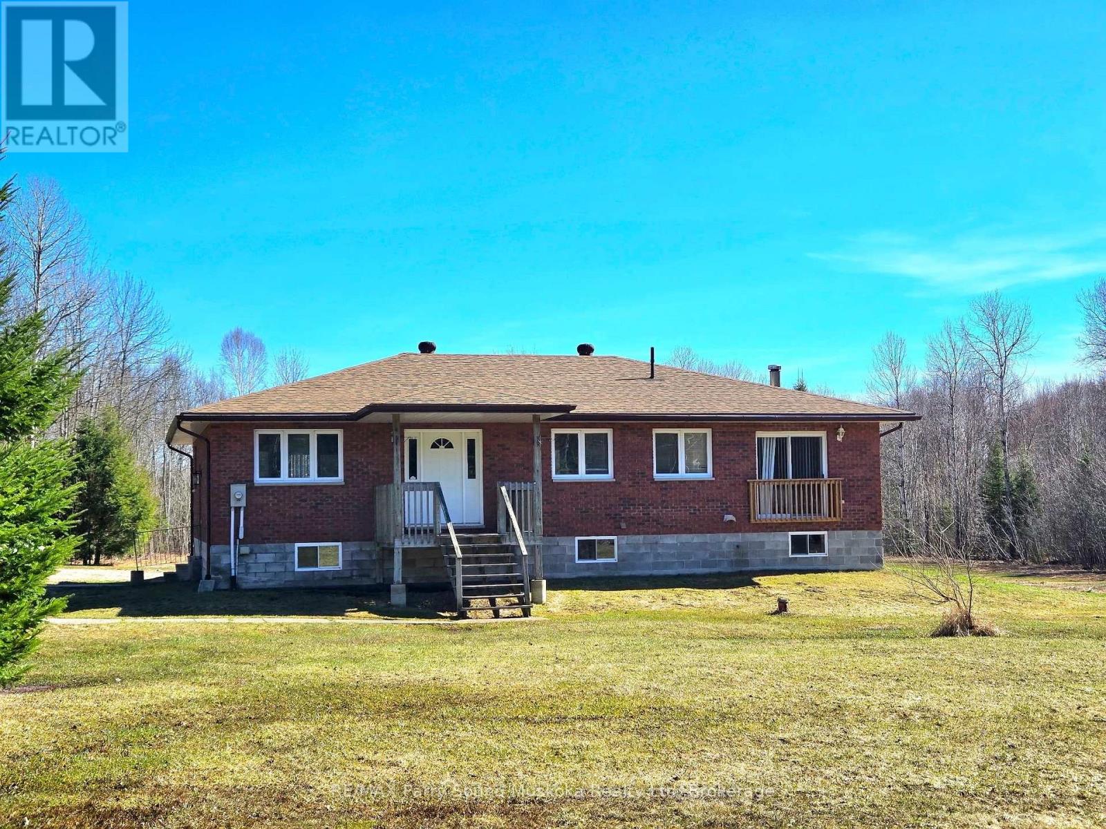 50 Woods Road Photo de la propriété 1