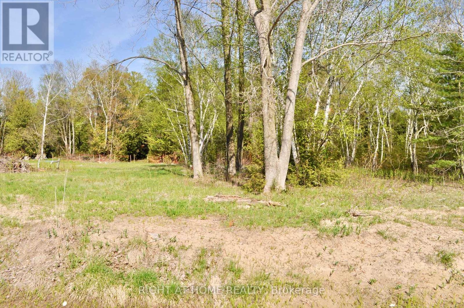 Part 5 W. Ipperwash Road Property Photo 1