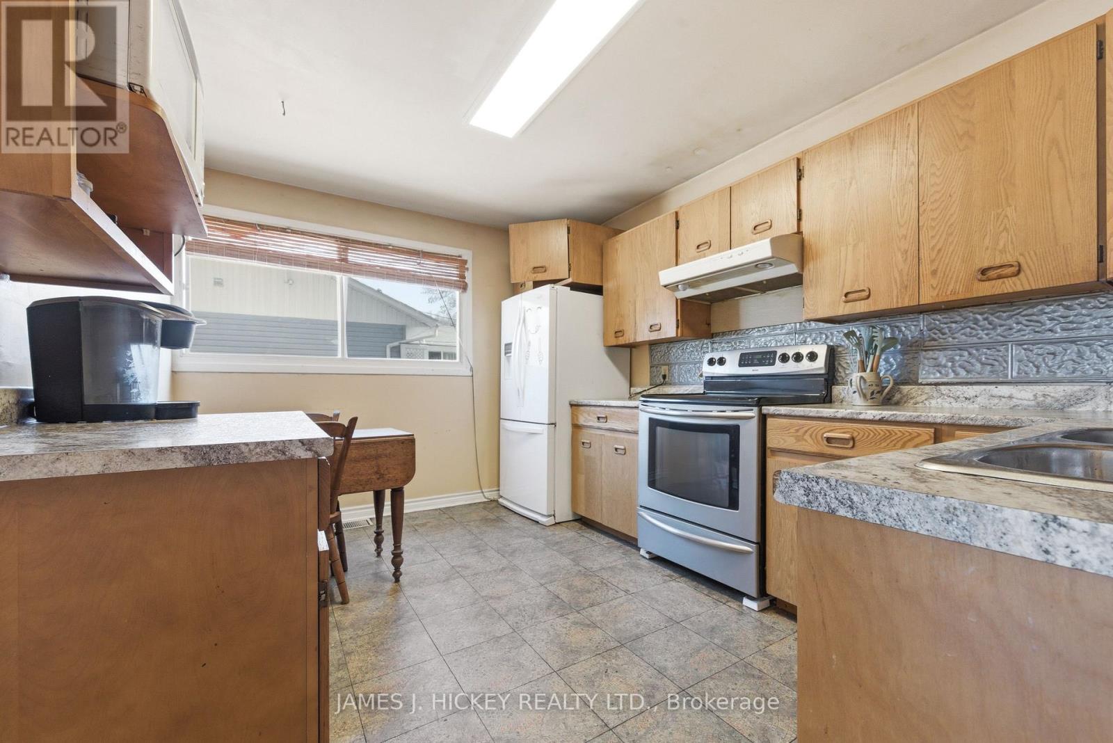 38 Beach Avenue Property Photo 9