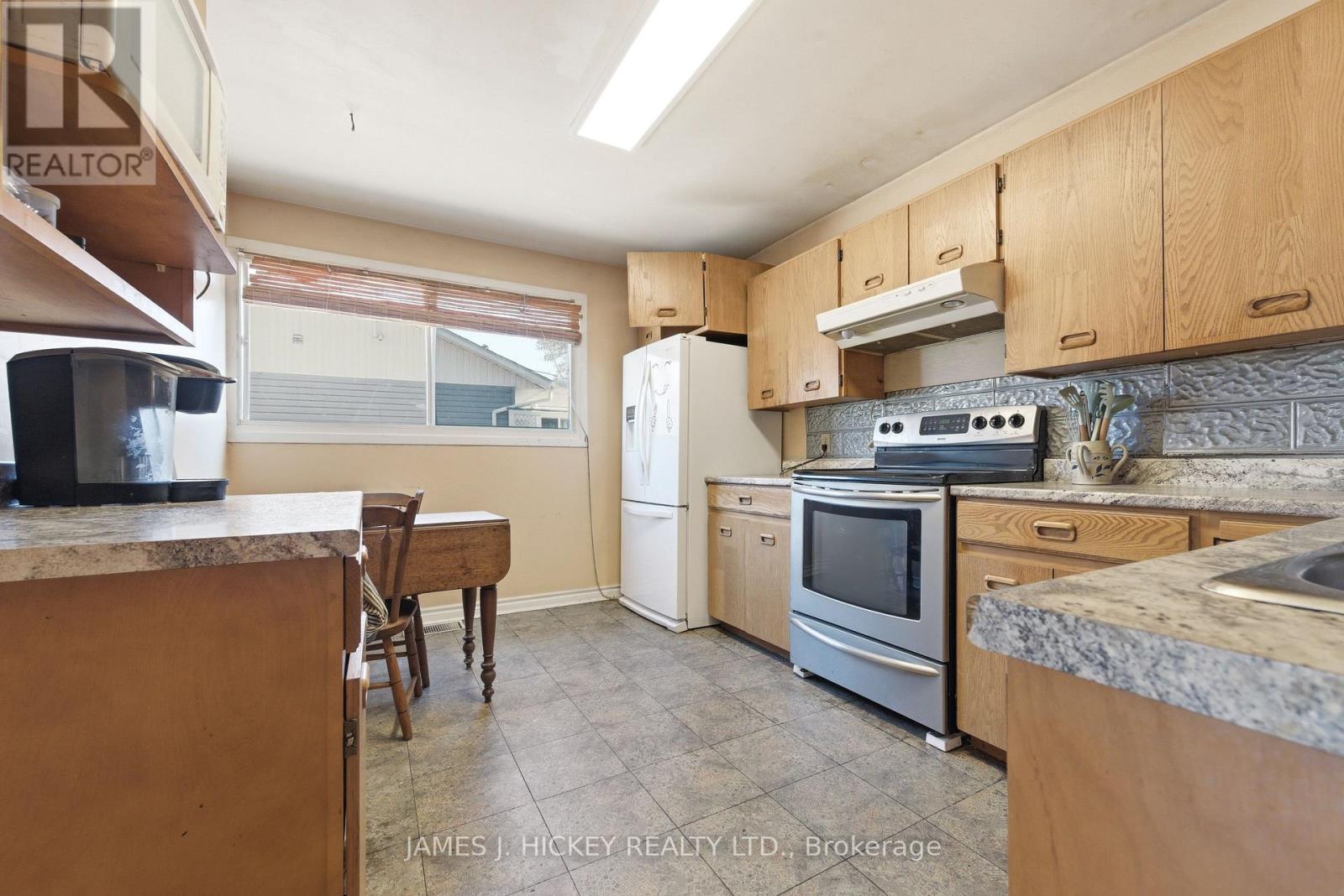 38 Beach Avenue Property Photo 12