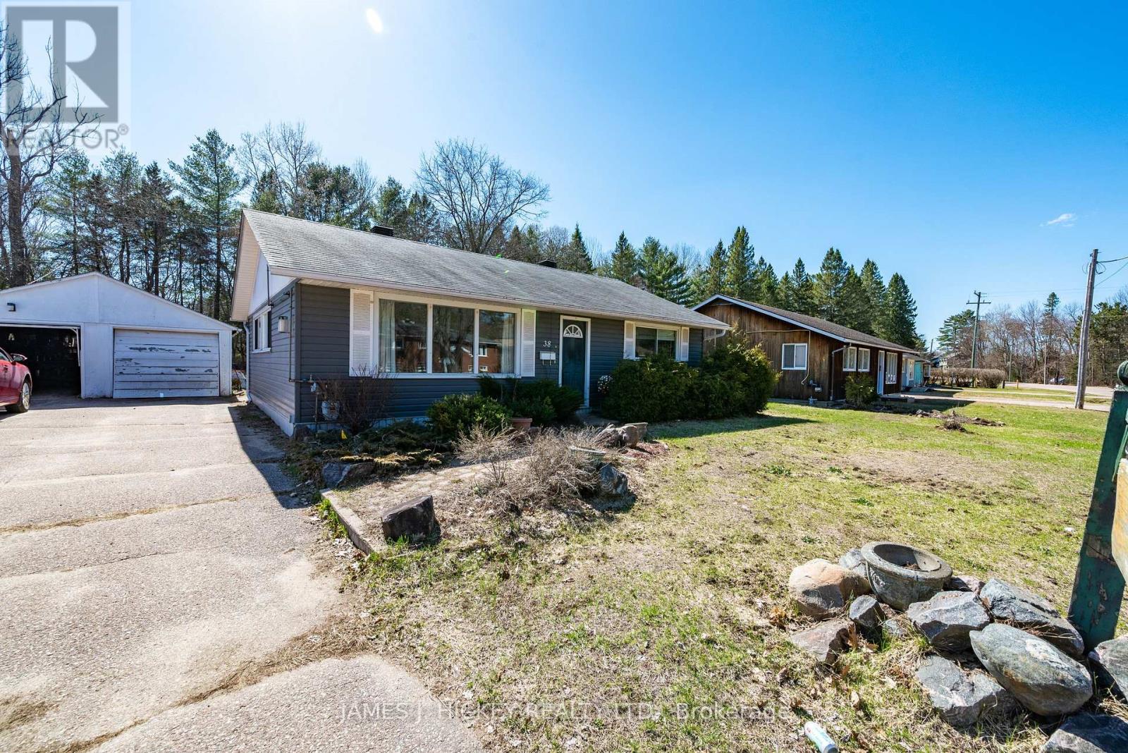 38 Beach Avenue Property Photo 36