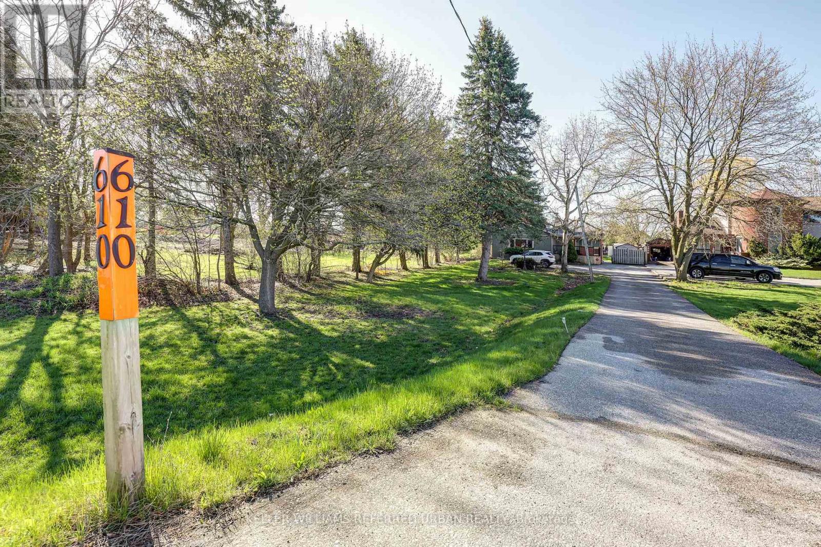 610 Commissioners Road W Property Photo 12