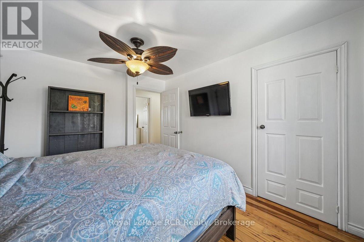 717906 6 Highway Property Photo 20